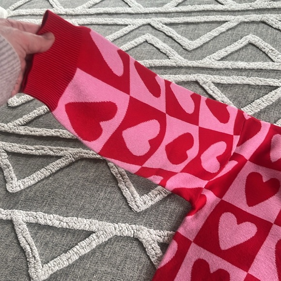Red and Pink Heart Cardigan 💕❤️ - Picture 3 of 6